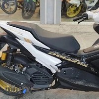 آموزشگاه هنرآریایی