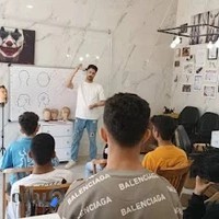 آموزشگاه آرایشگری آقایان تاج (سمیعی)