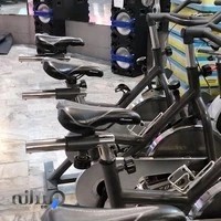 باشگاه بدنسازی بانوان سپید