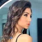 سالن زیبایی نازنین فتاحی