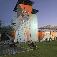 باشگاه سنگنوردی وی راک انقلاب