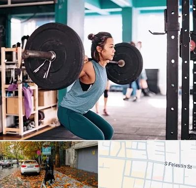 مربی بدنسازی خانم در خیابان فلسطین