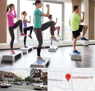 مربی ایروبیک در خیابان آذربایجان