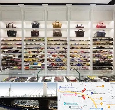 فروشگاه شال و روسری در پارک وی