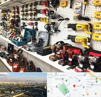 فروشگاه ابزار و یراق در هنگام 