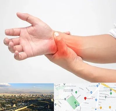 دکتر متخصص دست در هنگام 