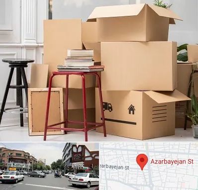 کارگر اسباب کشی و باربری در خیابان آذربایجان