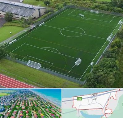 زمین فوتبال در نور