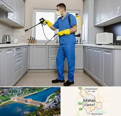 سمپاشی در اصفهان