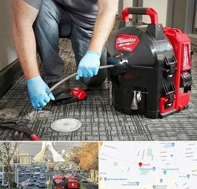 لوله بازکنی در خیابان آزادی