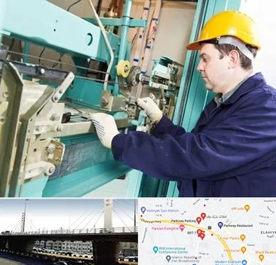 قطعات آسانسور در پارک وی