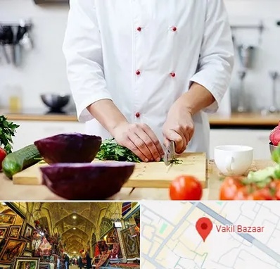 تهیه غذا در بازار وکیل شیراز