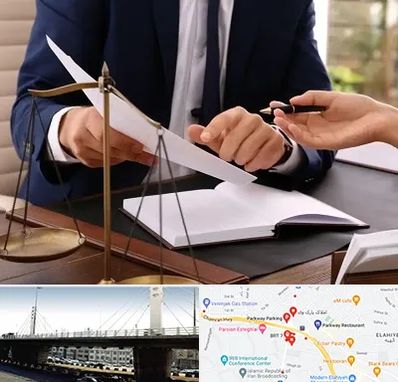 وکیل با تجربه در پارک وی