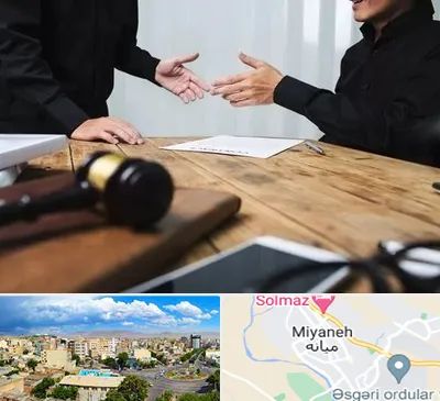 وکیل شرکت در میانه