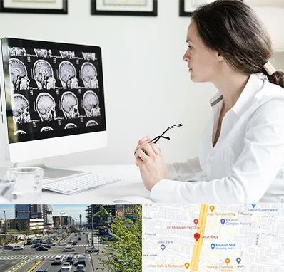 رادیولوژیست خانم در ستاری