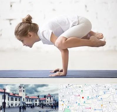 کلاس یوگا کودکان در میدان شهرداری رشت