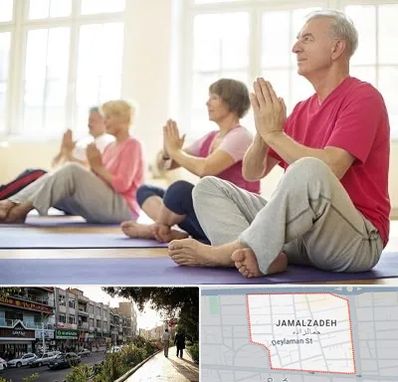 کلاس یوگا سالمندان در خیابان جمالزاده