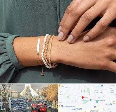 فروشگاه دستبند در خیابان آزادی