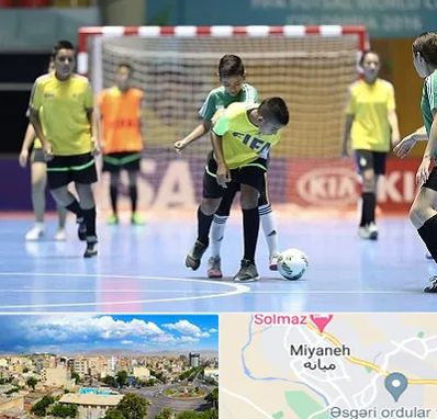 سالن فوتسال در میانه