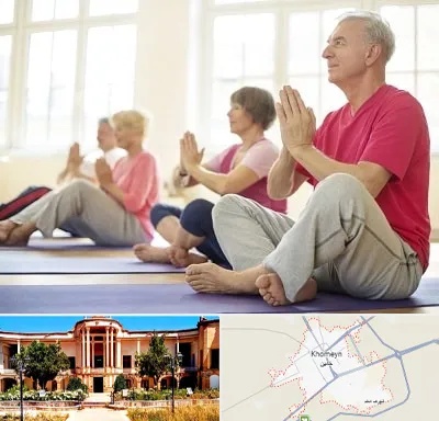 کلاس یوگا سالمندان در خمین