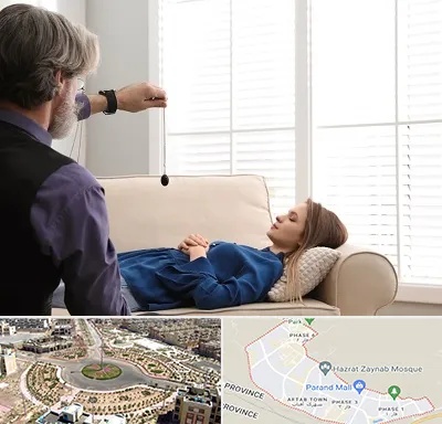 هیپنوتراپیست در پرند